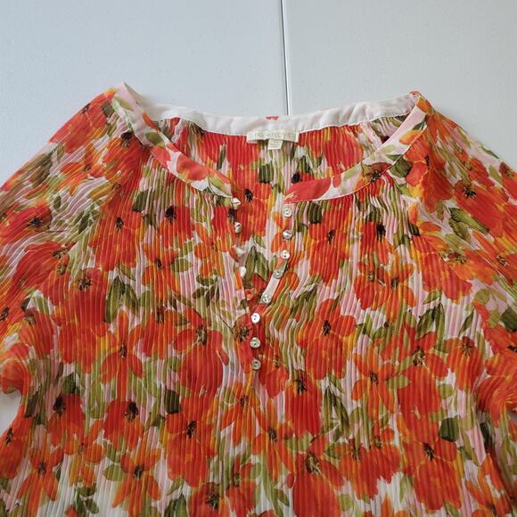 Fig and Flower Blouse Womens 2X White Red Floral Pleated Sheer Long Sleeve Top - Picture 2 of 9